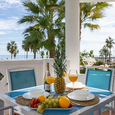 Apartment First Line In Puerto Banus Marbella